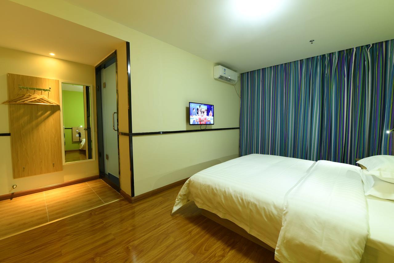 Orange Fashion Apartment Hotel Guangzhou Xiajiao Subway Station Branch Esterno foto