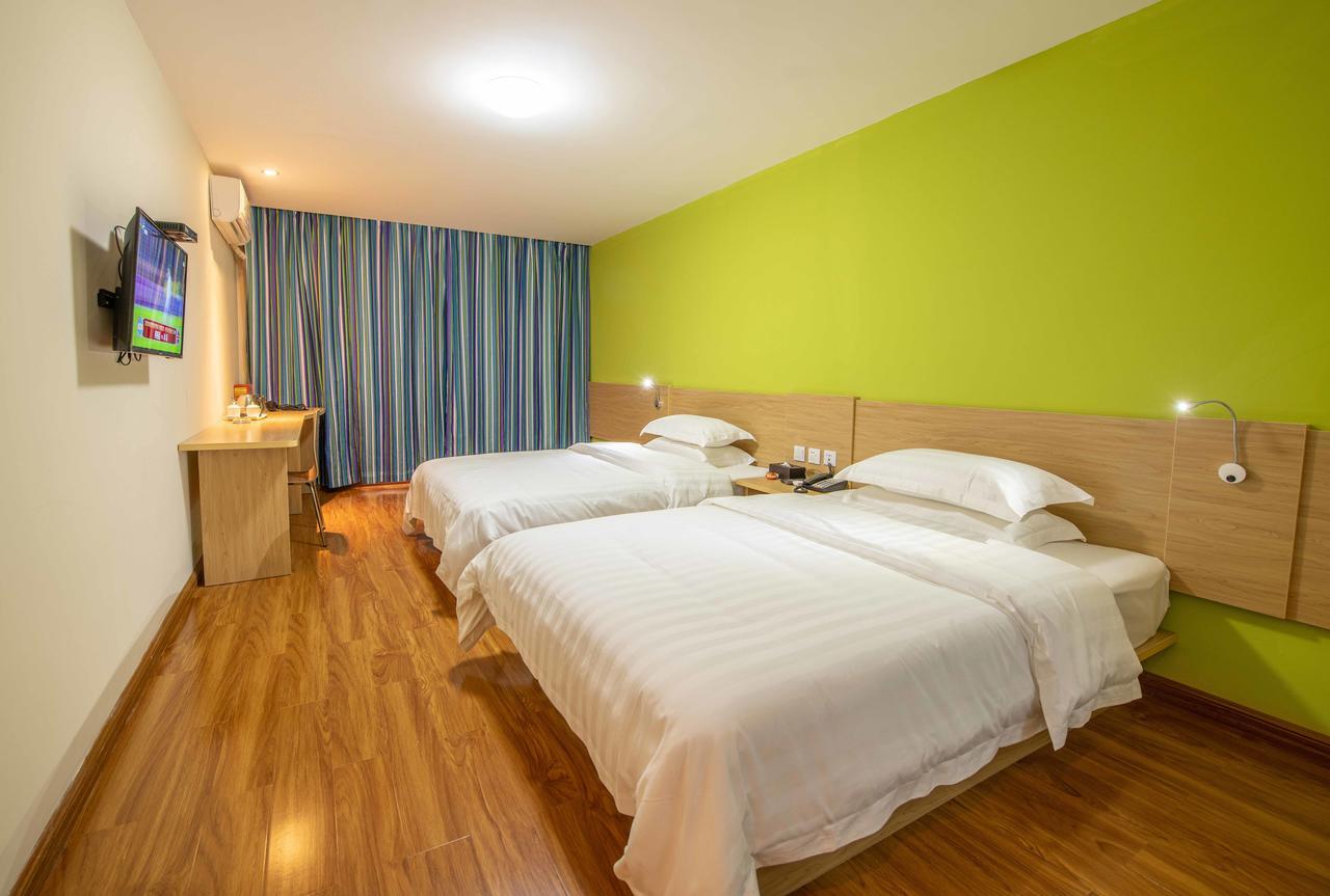 Orange Fashion Apartment Hotel Guangzhou Xiajiao Subway Station Branch Esterno foto