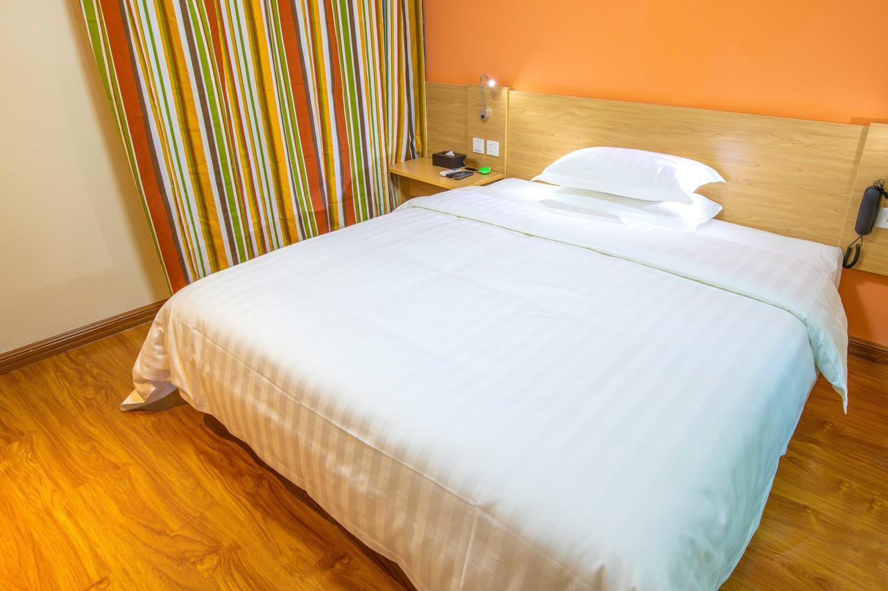 Orange Fashion Apartment Hotel Guangzhou Xiajiao Subway Station Branch Esterno foto